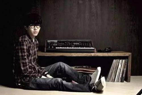 众人吃瓜汪苏泷薛凯琪视频,娱乐圈的“瓜田”又热闹了！